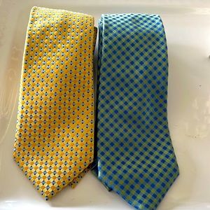 EUC Michael Michael Kors set of 2 ties